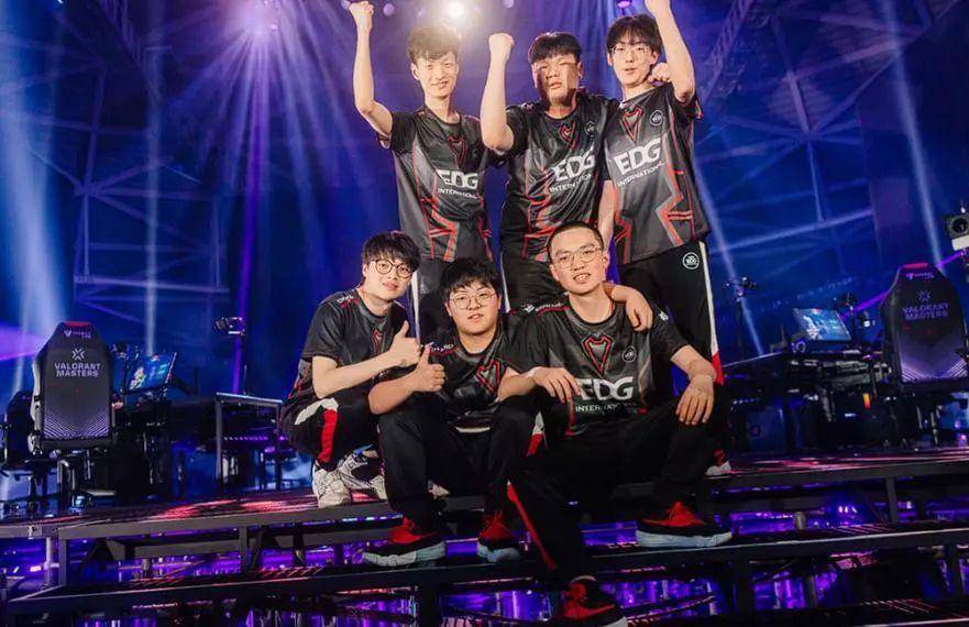 的起点上并 的起点上并