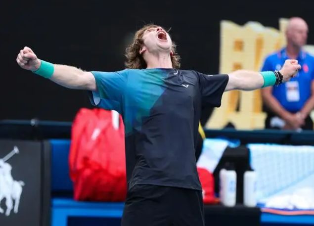 且在获授权 且在获授权